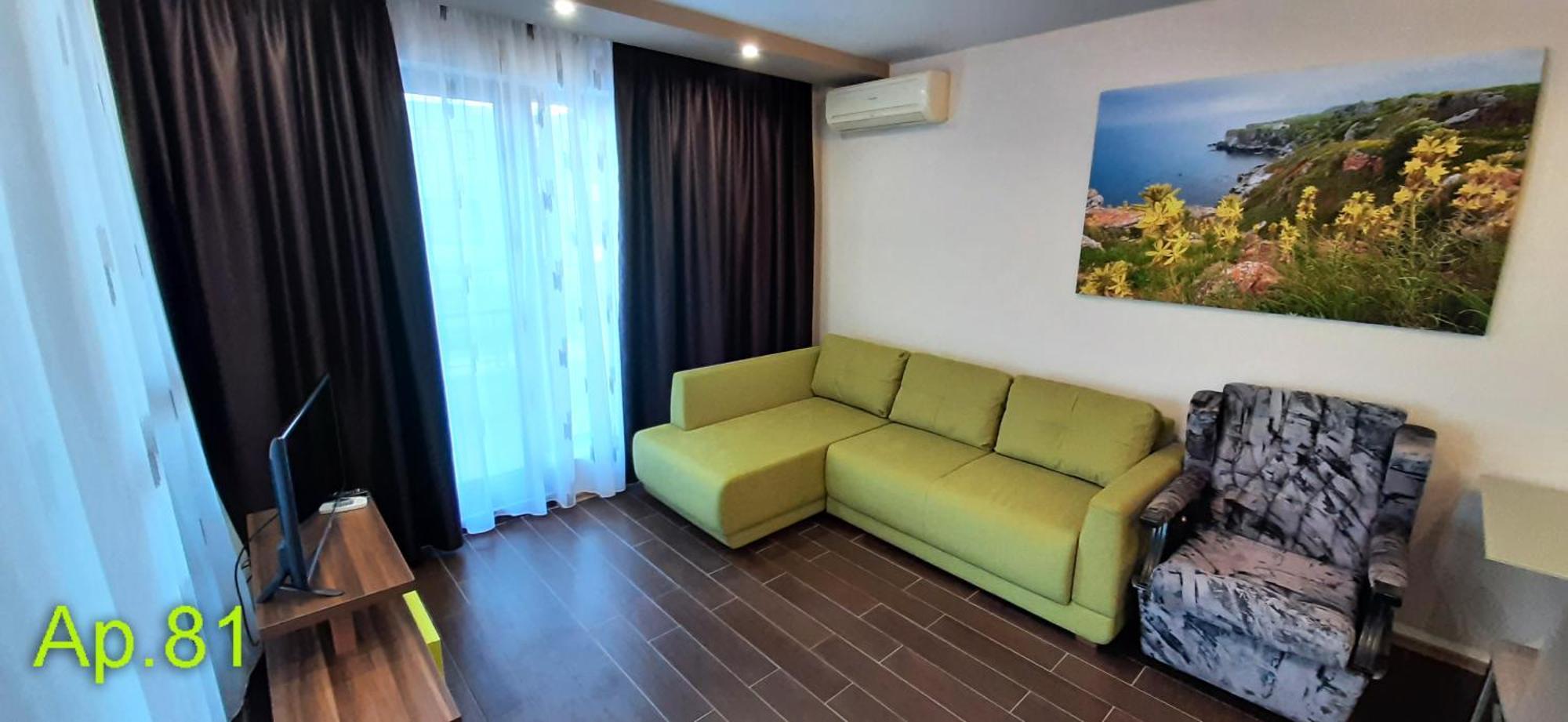 Byala Vista Loreta Apartments Exterior photo